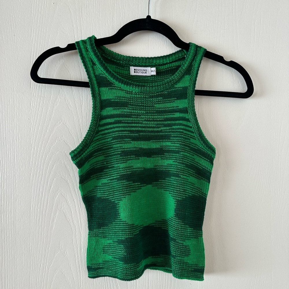 Beginning Boutique tank top / size S / green